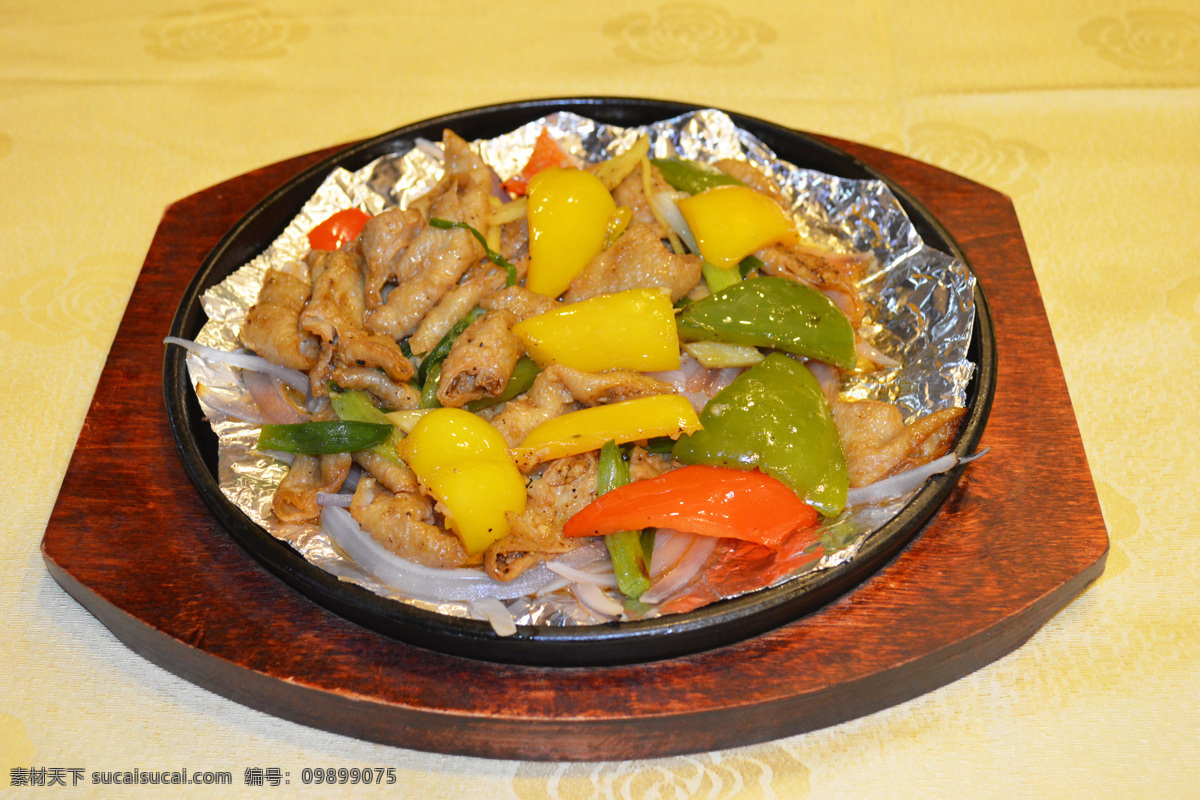 铁板肥肠 肥肠 铁板菜 菜单 菜品 特色菜 特色小吃 餐饮美食 传统美食