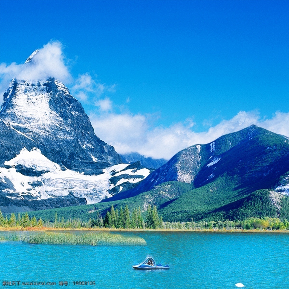 山水风景背景 背景 山水风景 云雾 自然 自然景观 高山 蓝色