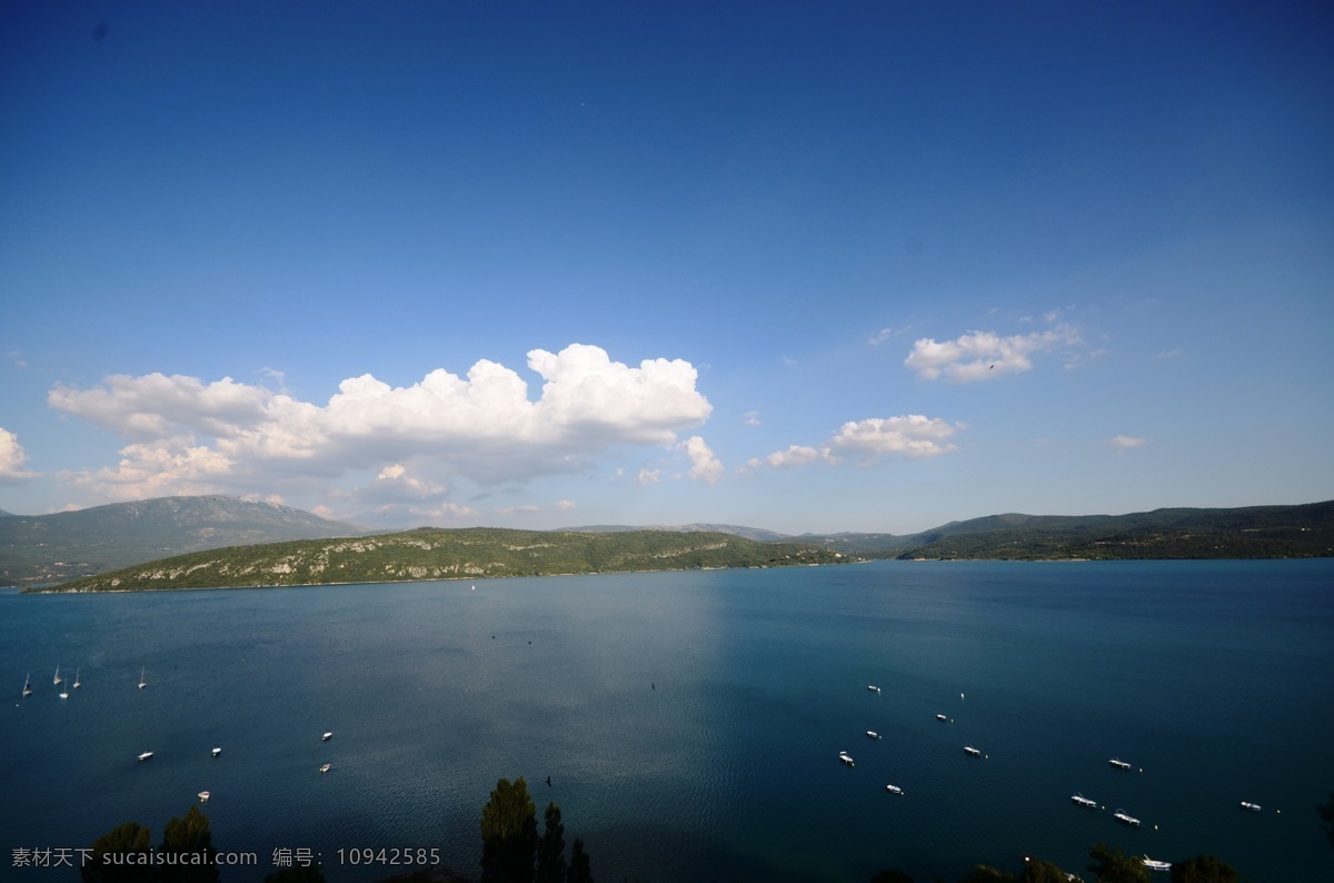 蓝天 白云 傍晚 大海 海水 海滩 旅游摄影 雪景 自然风景 psd源文件