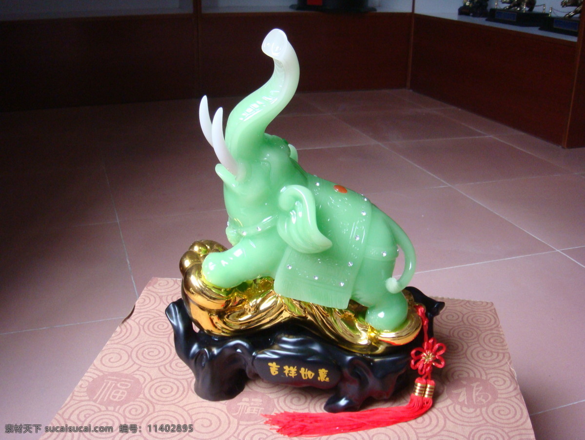 大象 文化艺术 玉象 玉器 玉麒麟 玉雕 翡翠 吉祥如意 如意 传统文化