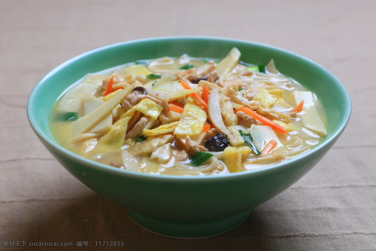 肉丝面 蛋炒饭 海鲜面 三鲜面 小黄鱼面 炒年糕 炒麻糍 小排面 猪肝面 杂酱面 高清图片5 餐饮美食 传统美食