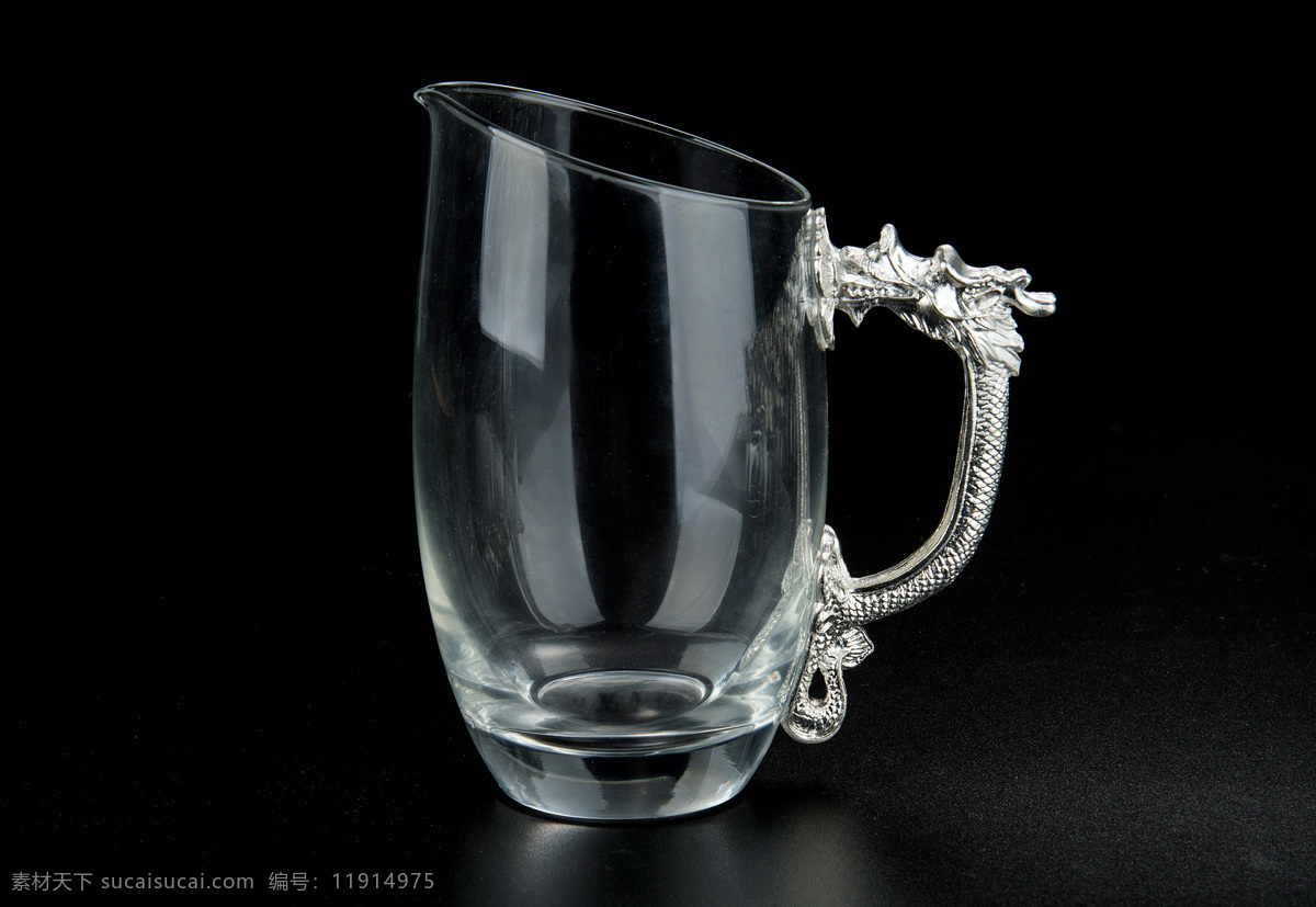酒杯 杯子 玻璃瓶 生肖 铜器 透明 泡茶 招贴 广告 餐饮美食 餐具厨具