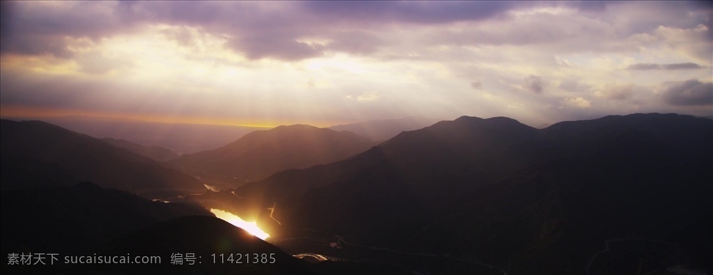 云层 天空 白云 阳光 太阳 山 湖水 树林 自然景观 多媒体 实拍视频 自然风光 mp4