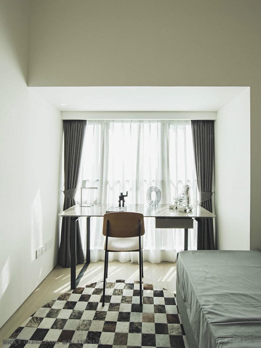 现代 时尚 黑白 格 地毯 卧室 室内装修 效果图 卧室装修 黑白格地毯 灰色床品 深灰色窗帘