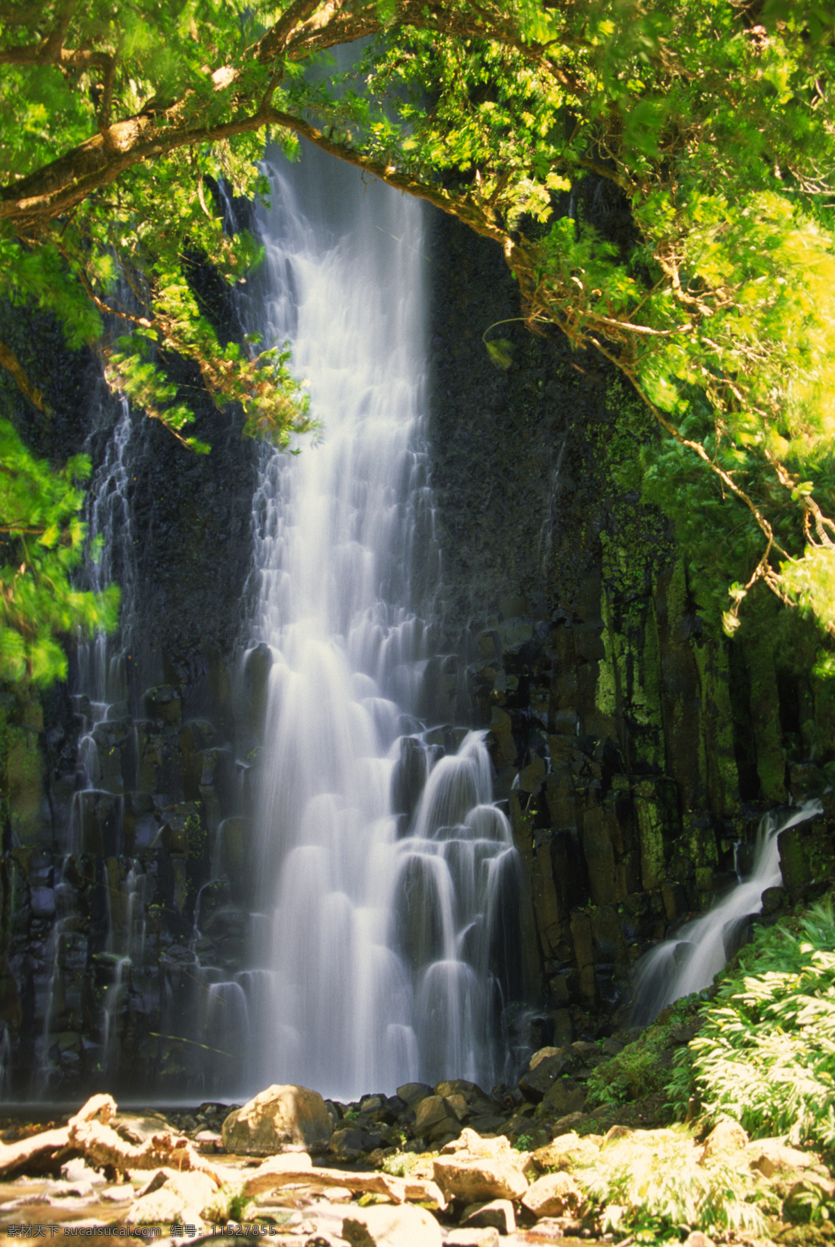 林间 瀑布 美景 自然风景 风景 山水 石头 风景画 奇景 山水风景 优美风景画 瀑布景象 流水瀑布 高山流水 瀑布美景 青山 绿水 林间瀑布 瀑布图片 风景图片