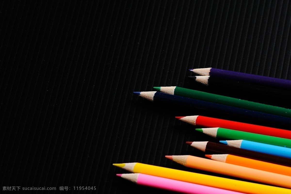黑色 背景 铅笔 黑色背景 彩色铅笔 蜡笔 画笔 学习用品 文具 办公学习 生活百科