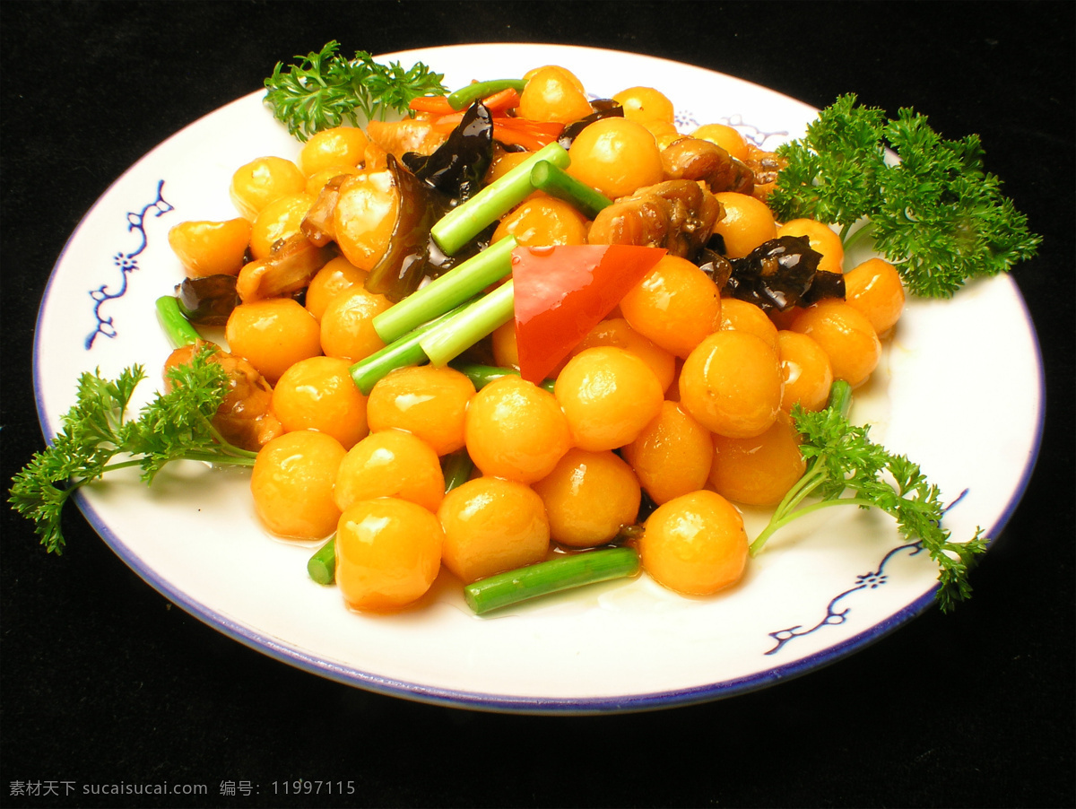 鲍翅小土豆 美食 传统美食 餐饮美食 高清菜谱用图