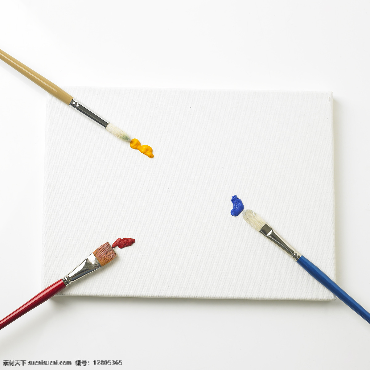 调色板 画笔 颜料 绘画调色 调色 排笔 油画笔 水粉笔 美术画笔 绘画工具 美术绘画 文化艺术