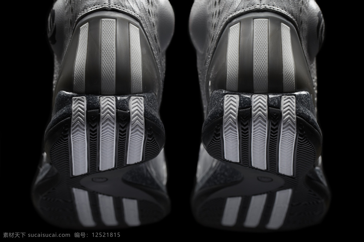 nba 体育运动 文化艺术 adidas 篮球 鞋 广告宣传 照片 平面广告 篮球鞋广告 psd源文件