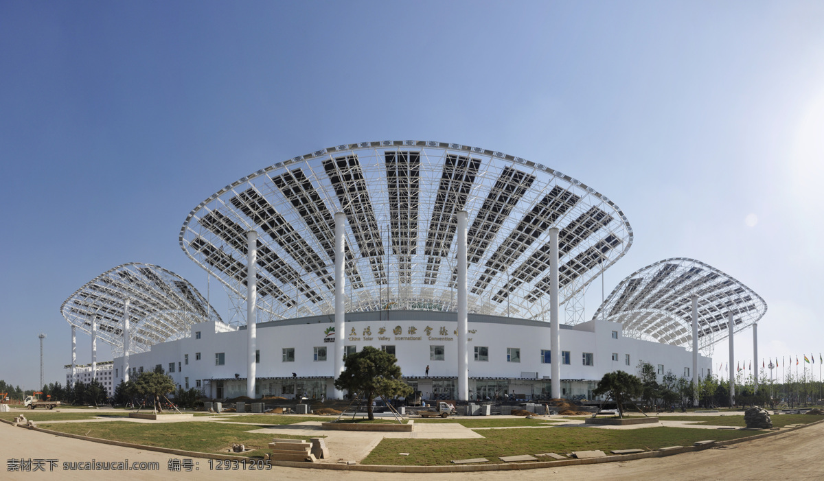 太阳能建筑 科技 未来 酒店 别墅 震撼 鸟瞰 俯视 太阳能热水 太阳能发电 太阳能 建筑 结合 太阳能工程 太阳能游泳池 绿色生活 现代科技