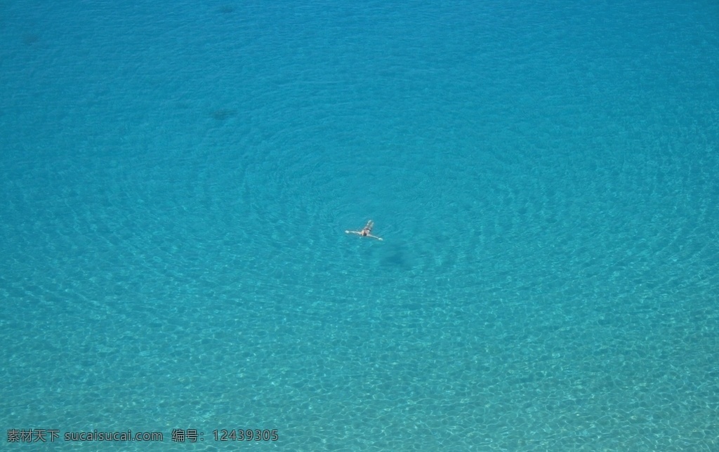 泳池 海边 背影 海上 海滩 冲浪 水库 自由泳 蝶泳 蛙泳 湖 湖泊 泡水 沐浴 洗澡 跳水 海 潜水 玩水 海上项目 游泳池 竞赛 游泳竞赛 夏天 池 泳场 游泳场 度假 休闲 泳池背景 泳池设计 水 池水 海水 海水贴图 水面贴图 泳池派对 人物 男人女人 游泳的人 人物图库 其他人物