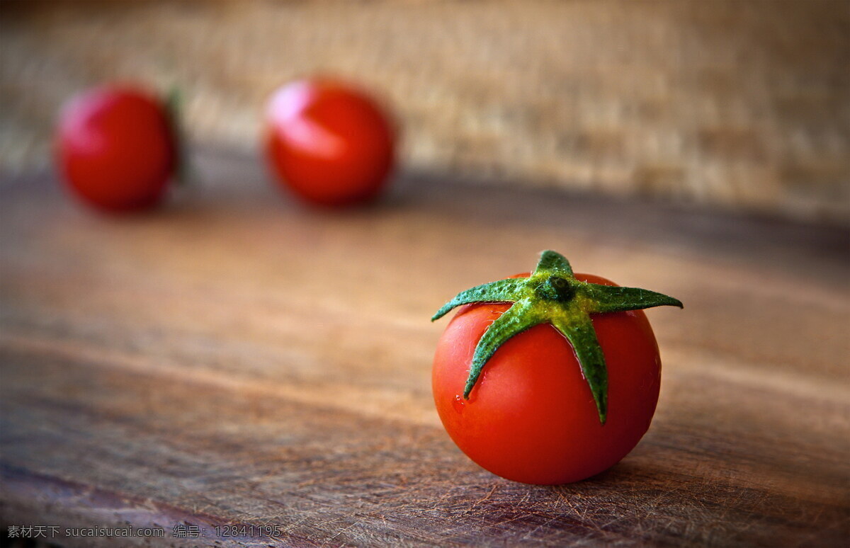 新鲜 红色 小 番茄 西红柿 小西红柿 红色番茄