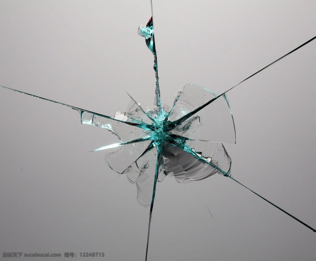 破碎的玻璃 碎玻璃 玻璃 纹理 玻璃裂纹 裂纹 玻璃裂痕 碎玻璃材质 碎玻璃贴图 底纹边框 背景底纹 生活百科