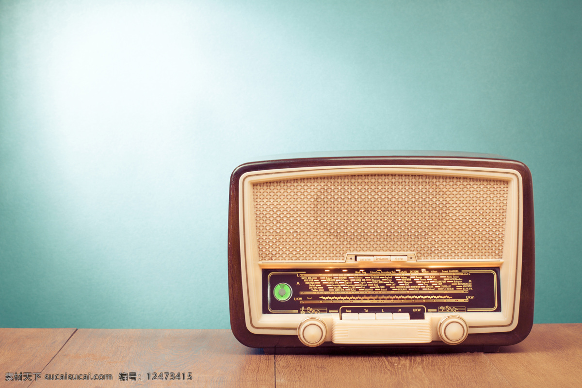 老式 收音机 音乐器材 音乐设备 收音机摄影 音乐收听 其他类别 现代科技