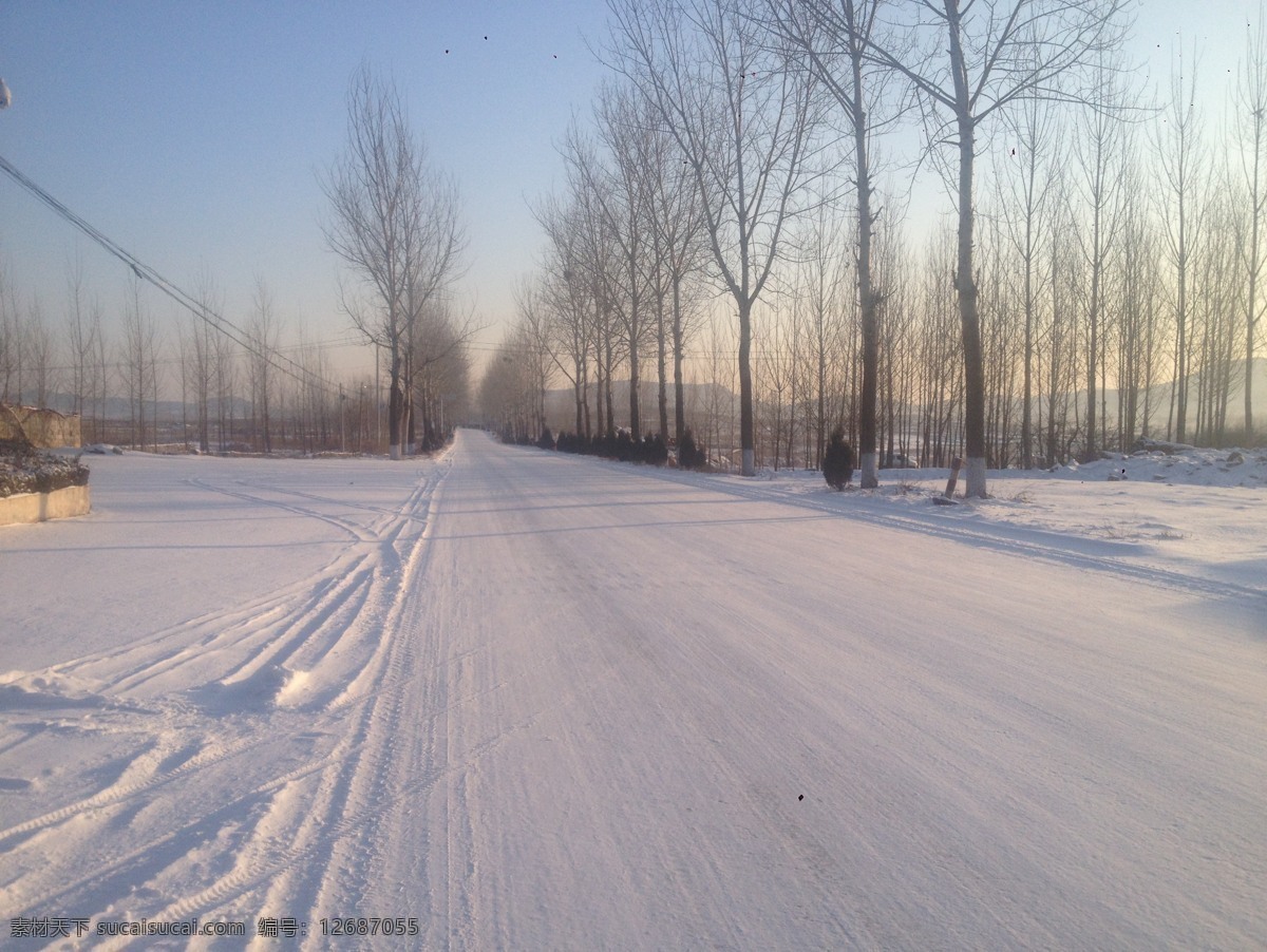 农村 冬天 雪景 路面 雪过天晴 树木 阳光 自然景观 田园风光 冰雪路面