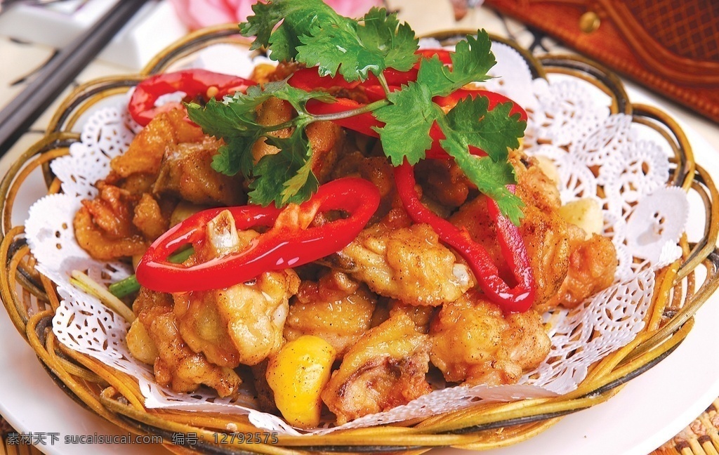 板栗蒜香鸡 美食 传统美食 餐饮美食 高清菜谱用图