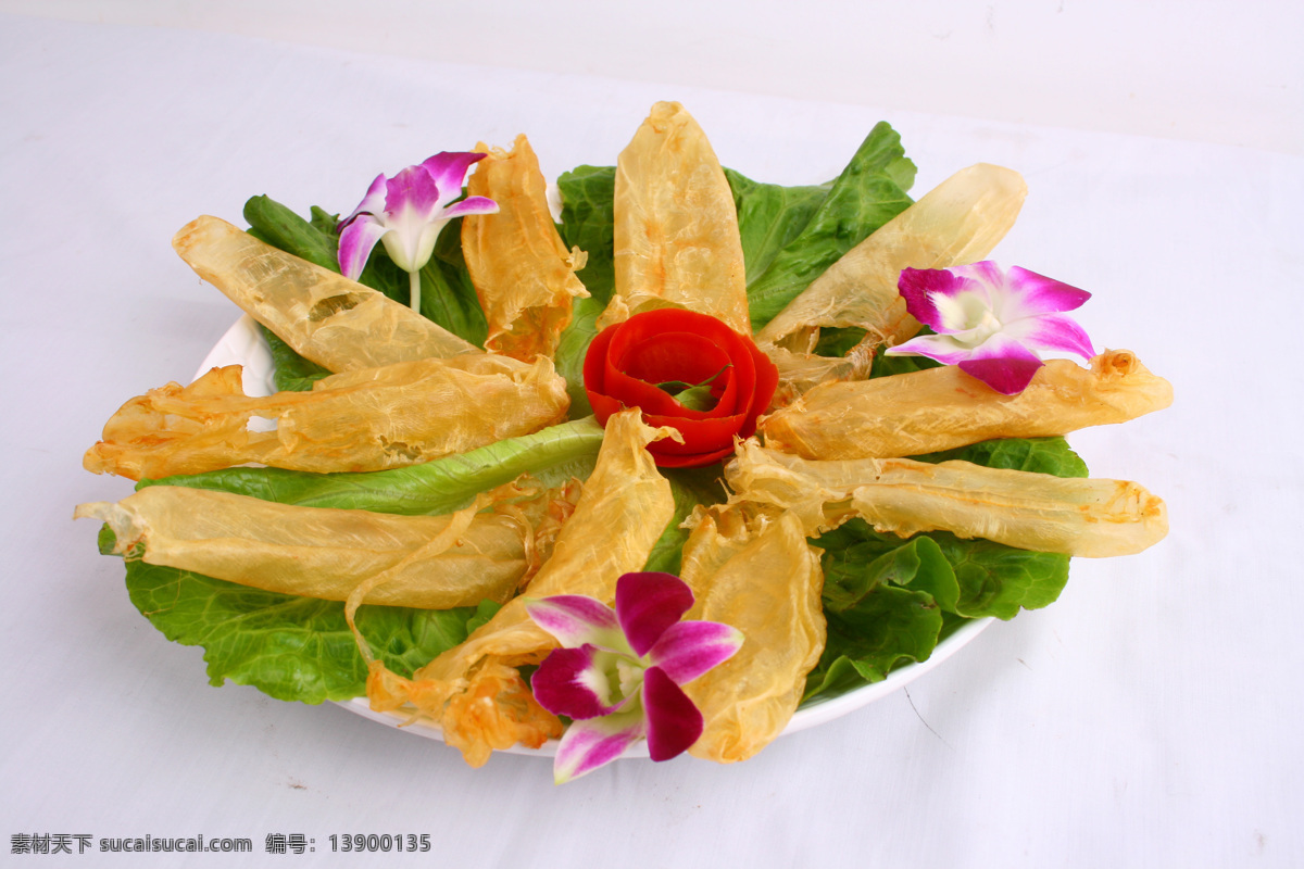 补品 菜肴 餐饮美食 传统美食 干货 美食 拼盘 鲨鱼 鱼泡 鱼类 鱼 海味 补药 药材 食品 食材 配料 山珍海味 生物世界