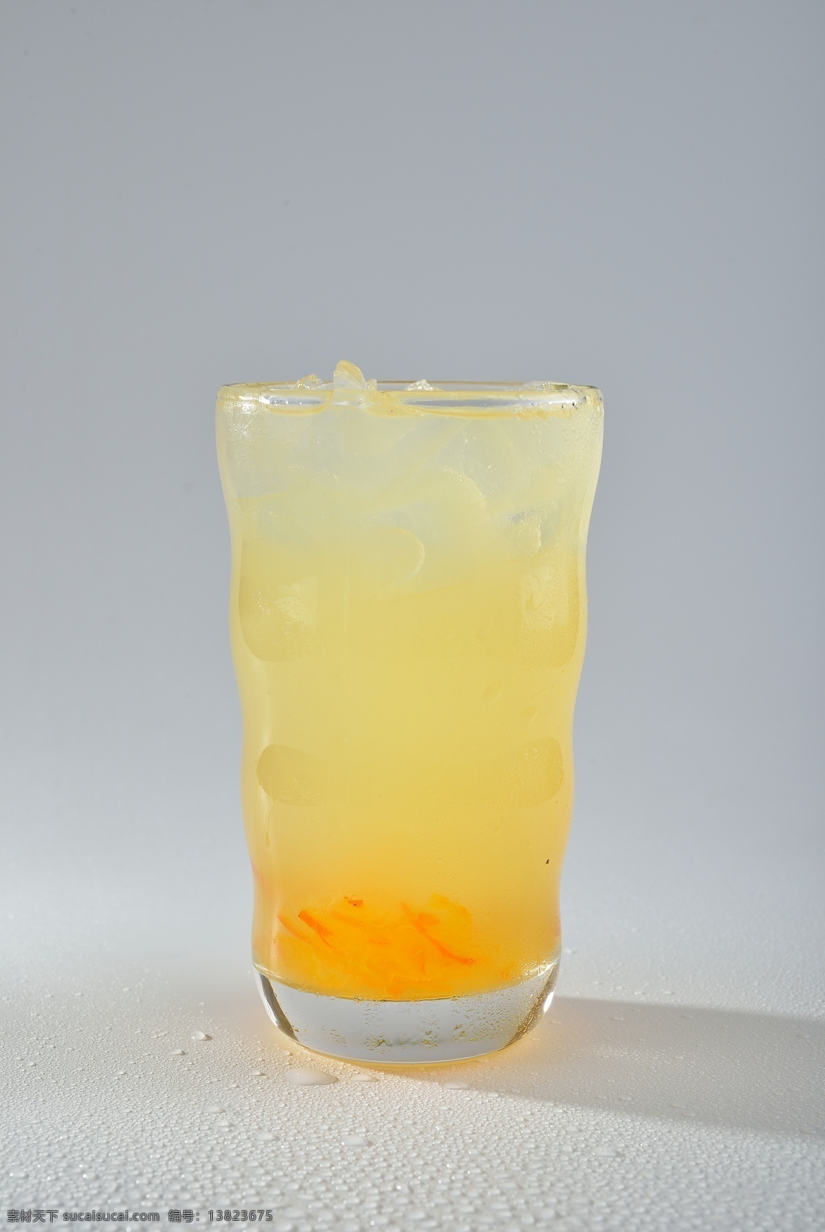 蜂蜜柚子茶 玻璃杯 蜂蜜 柚子 维生素 维c 酸 甜 养颜 美容 柚子皮 餐饮美食 饮料酒水
