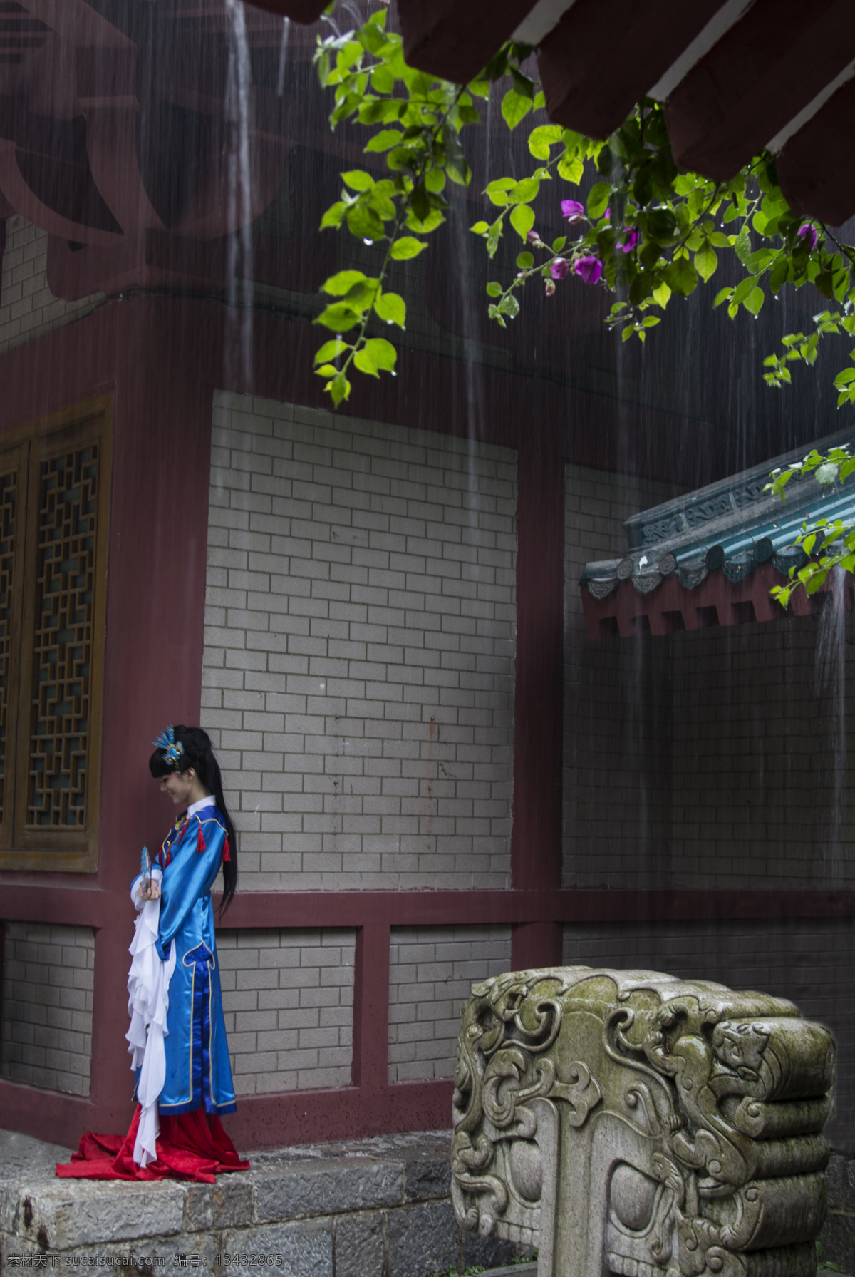 雨锁情丝 古装美女 汉服美女 美女 雨中 雨点 雨丝 写真 汉服 人物图库 背影 唯美背影 古代服装 襦裙 人像 艺术照 人像摄影 女性女人