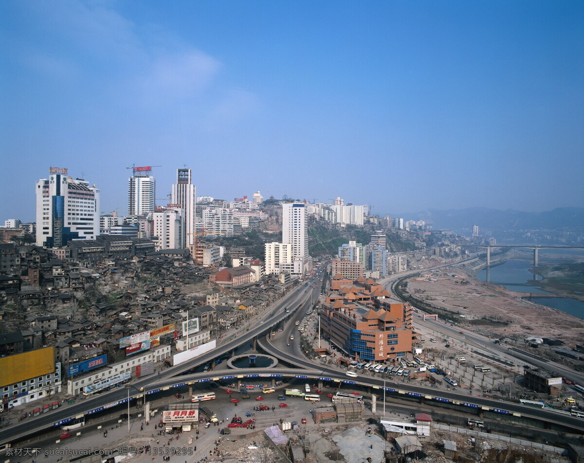 高楼大厦 车辆 城市 道路 房地产 房地产设计 建筑 楼盘 交通网 房地产规划 家居装饰素材 建筑设计