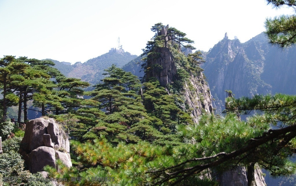 黄山 安徽 西海 大峡谷 秋天 秋景 石头山 巨石 怪石 黄山松 松树 飞来石 光明顶 国内旅游 旅游摄影