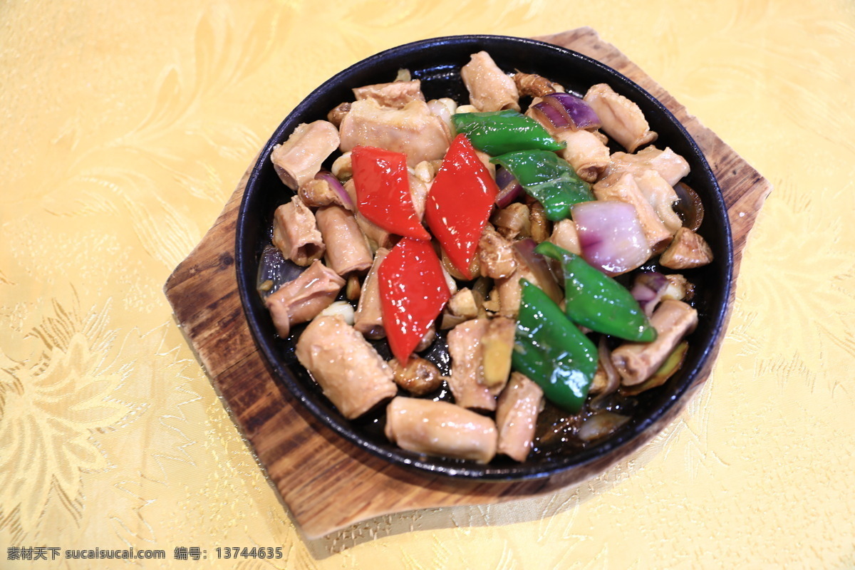 铁板粉肠头 铁板 粉肠 粉肠头 猪肠 猪粉肠 餐饮美食 传统美食