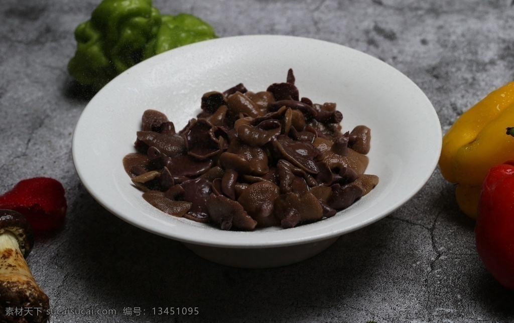 红乳牛肝菌 松菌 云南特色 云南 火锅 餐饮美食 传统美食