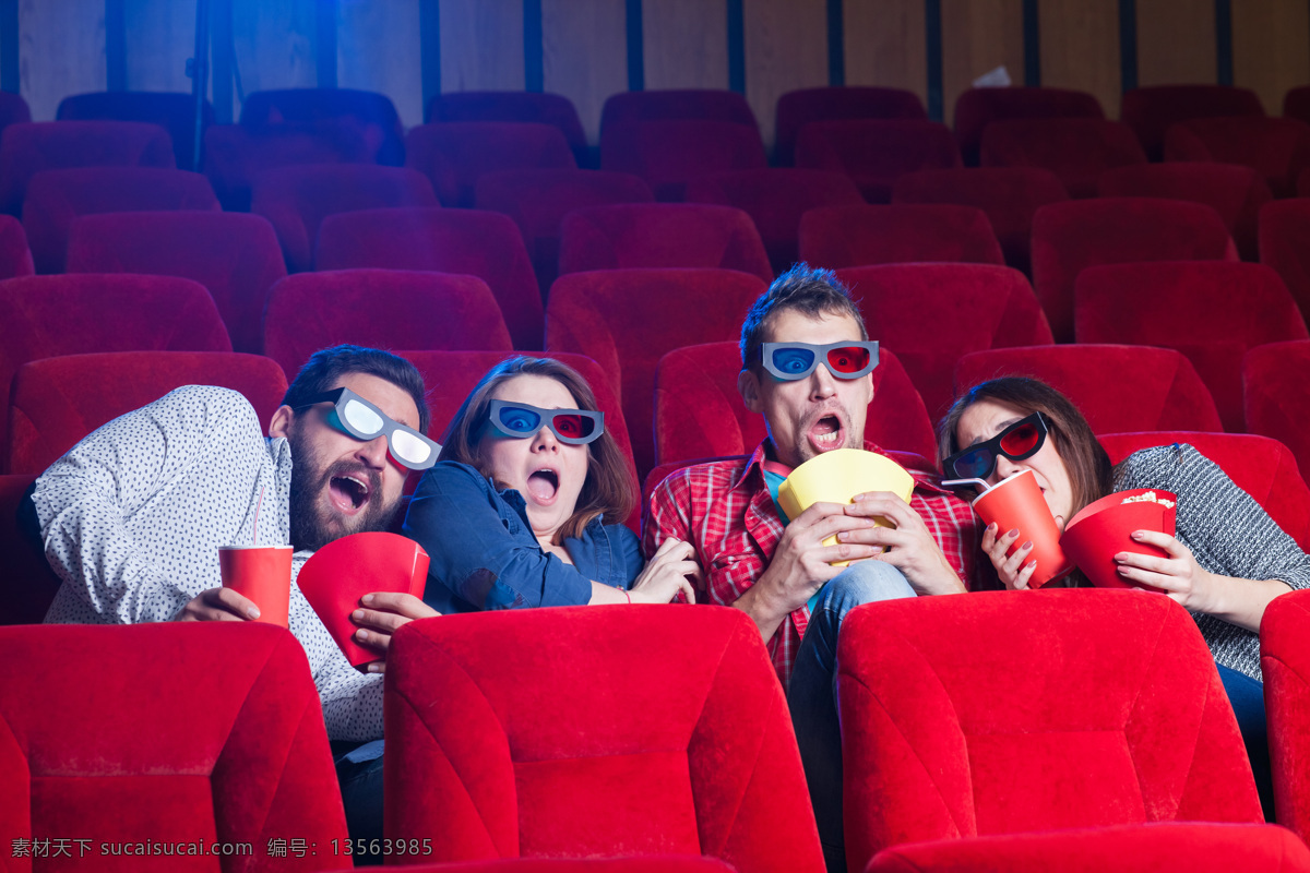 看电影的人 看电影 看 3d 电影 人 看3d电影 电影院 看电影男女 3d电影 恐怖电影 看恐怖电影 临时 爆米花 红色座椅 恐怖 惊讶 兴奋 吃惊 刺激 临场感 吃爆米花 3d眼镜 眼镜 3d效果 震撼3d效果 人物图库 日常生活