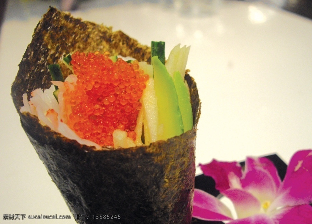 蟹籽寿司手卷 蟹籽 寿司 手卷 卷物 日式料理 美食 西餐美食 餐饮美食