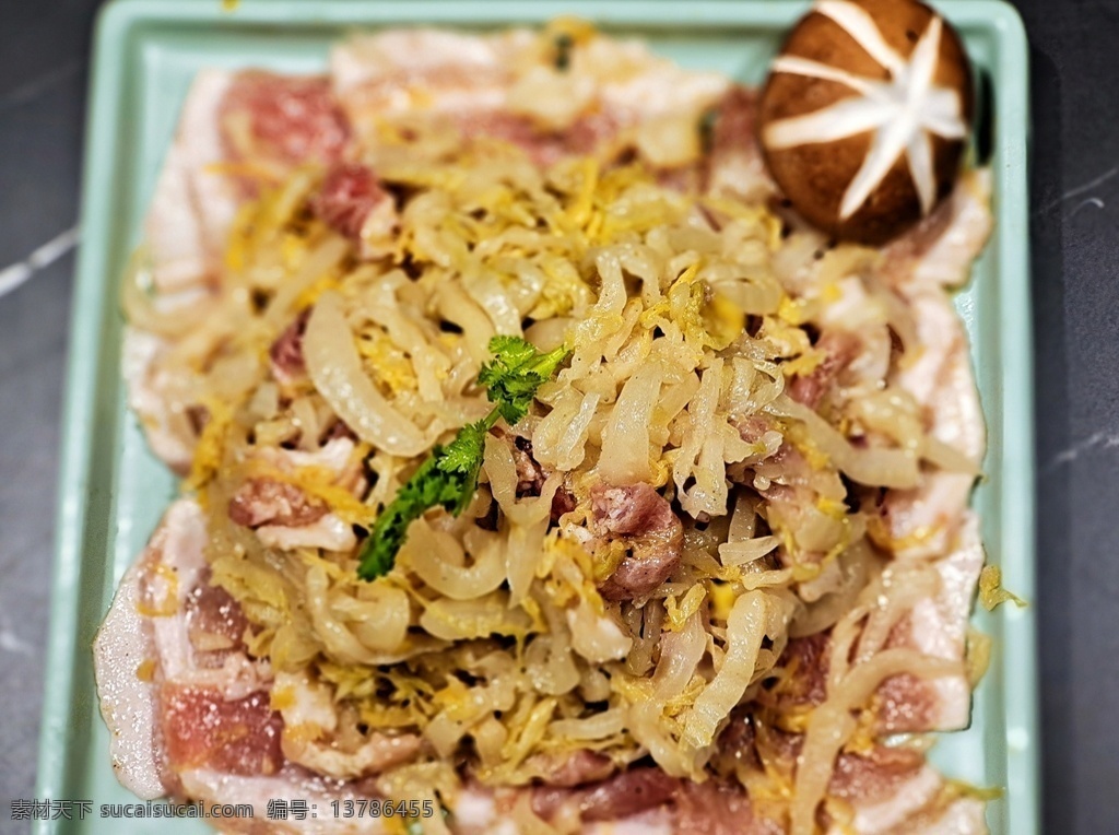 酸菜五花肉 酸菜 五花肉 蔬菜 东北特色 菜品 餐饮美食 传统美食
