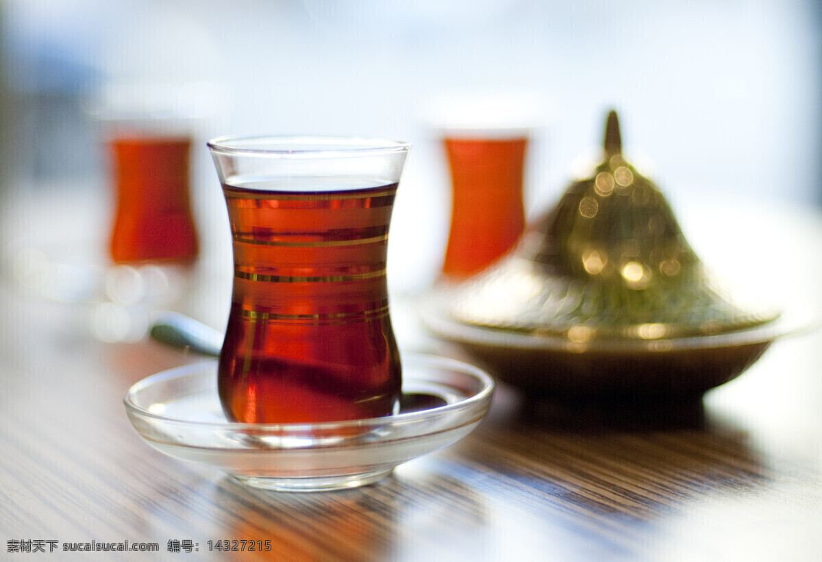 土耳其 茶饮料 土耳其茶 茶文化 玻璃茶杯 玻璃杯子 茶道图片 餐饮美食