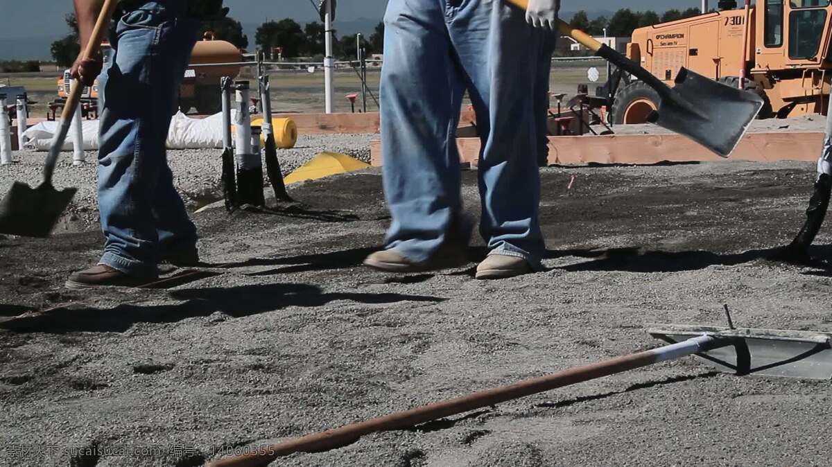 工人铺碎石 行业 工人 工作 建设 网站 路 公路 沥青 砾石 挖掘 挖 挖掘机 铲 平滑的 铺设 劳动者 劳动